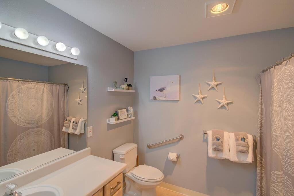 Beach Please-Updated Home With Ocean Views Long Beach Esterno foto